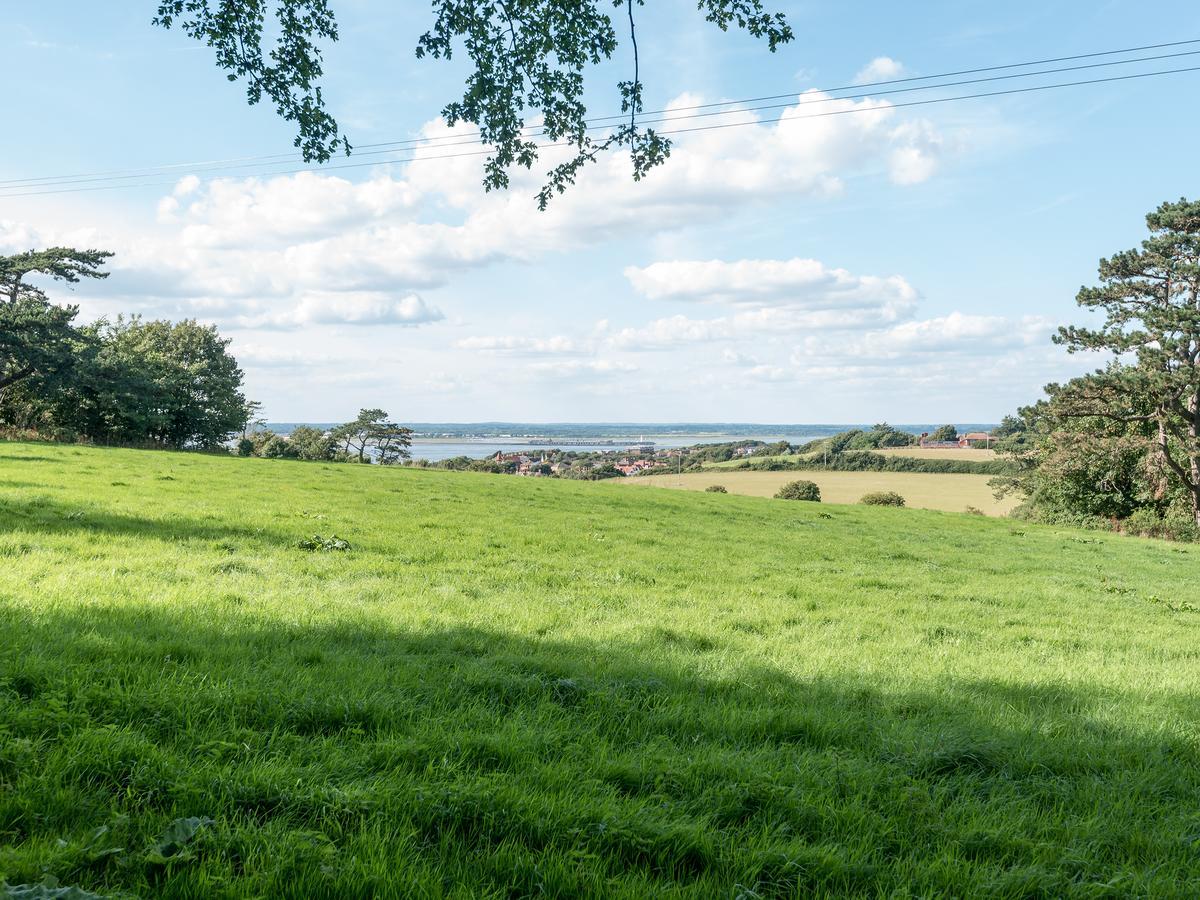 ホテルThe Old Kitchen'S Totland エクステリア 写真